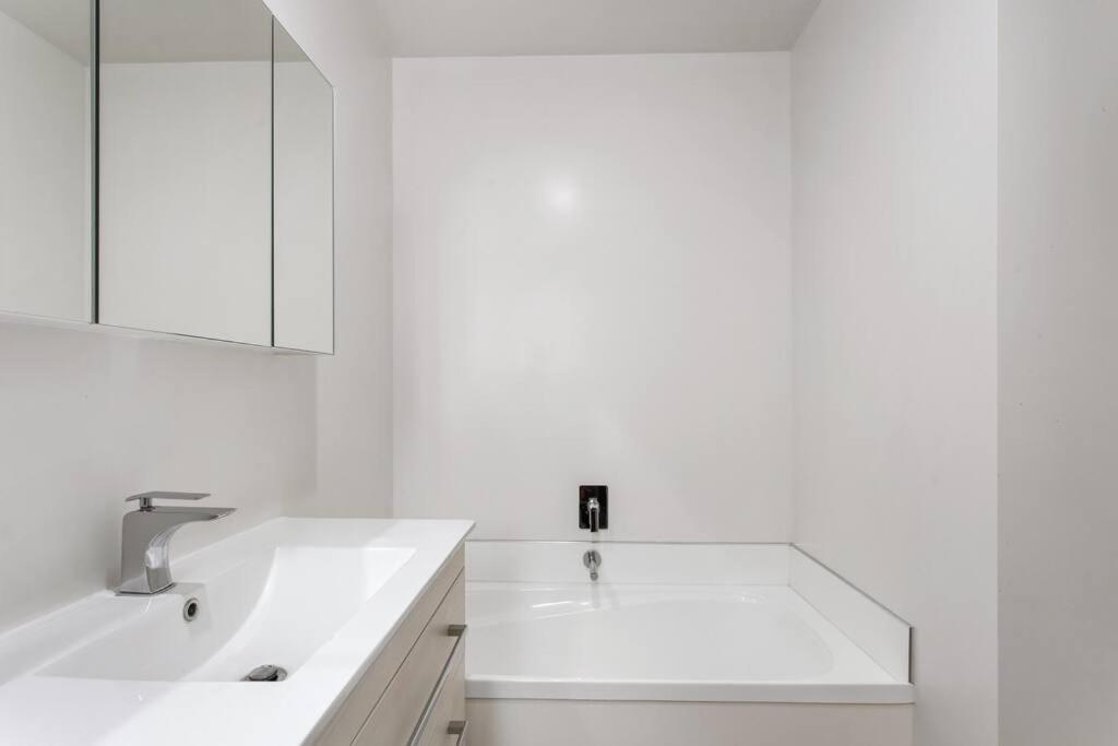 דירות כרייסטצ'רץ' Convenient Urban Townhouse 2 Carparks Available מראה חיצוני תמונה