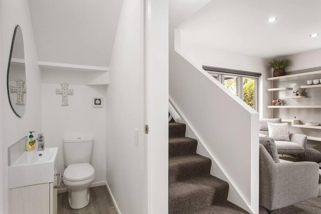 דירות כרייסטצ'רץ' Convenient Urban Townhouse 2 Carparks Available מראה חיצוני תמונה